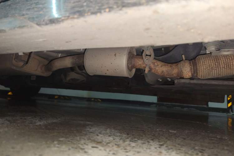 Used Mercedes-Benz V-Class  Chassis Front Right
