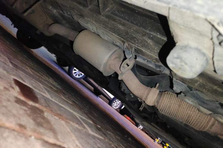 Used Mercedes-Benz V-Class  Chassis Front Right