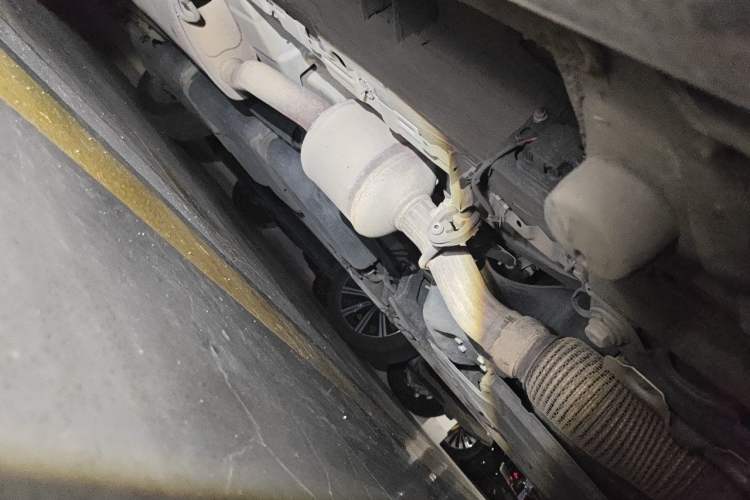 Used Mercedes-Benz V-Class 2018 V 260 L Prestige Extended Version China VI Chassis Front Right