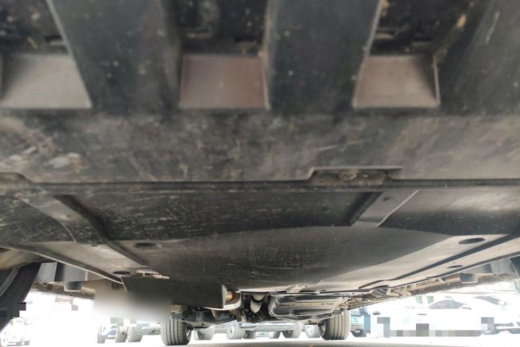 Used Mercedes-Benz V-Class 2018 V 260 L Prestige Extended Version China VI Chassis Front
