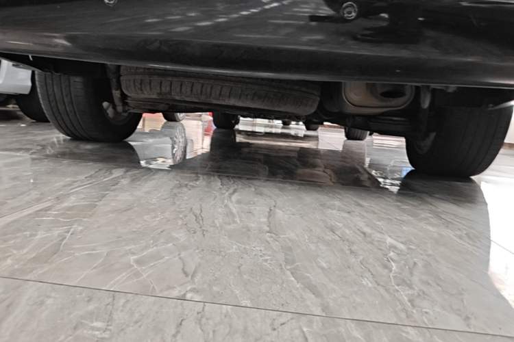 Used Mercedes-Benz V-Class 2018 V 260 Avantgarde Edition China VI Chassis Rear