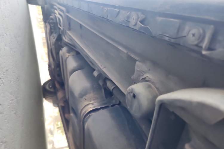 Used Mercedes-Benz V-Class 2018 V 260 Prestige Edition China VI Chassis Rear Left