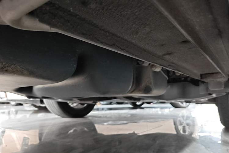 Used Mercedes-Benz V-Class 2018 V 260 Avantgarde Edition China VI Chassis Rear Left