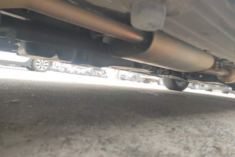 Used Mercedes-Benz V-Class 2018 V 260 L Prestige Extended Version China VI Chassis Rear Right