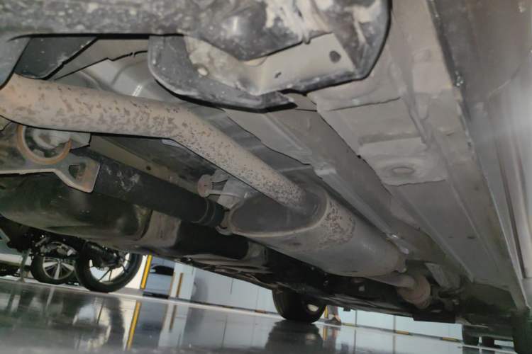 Used Mercedes-Benz V-Class  Chassis Rear Right