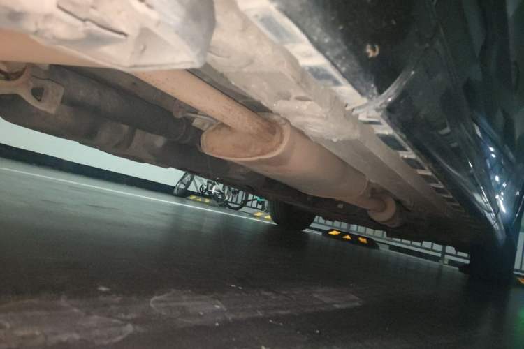 Used Mercedes-Benz V-Class 2018 V 260 L Prestige Extended Version China VI Chassis Rear Right