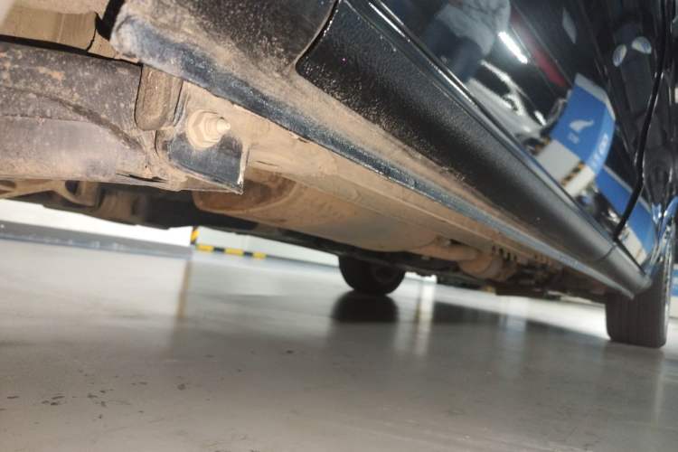 Used Mercedes-Benz V-Class 2018 V 260 Avantgarde Edition China VI Chassis Rear Right