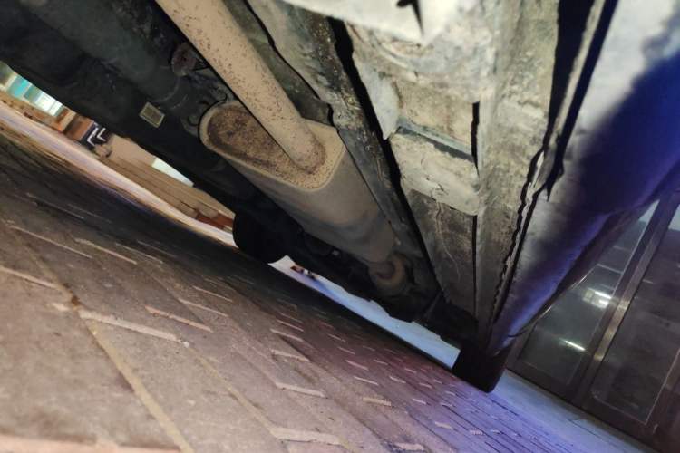 Used Mercedes-Benz V-Class  Chassis Rear Right