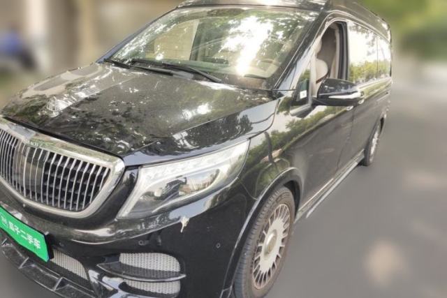 Mercedes-Benz V-Class Mercedes-Benz V260, Shangzhe brand, 2.0-liter automatic, 4 seats usado