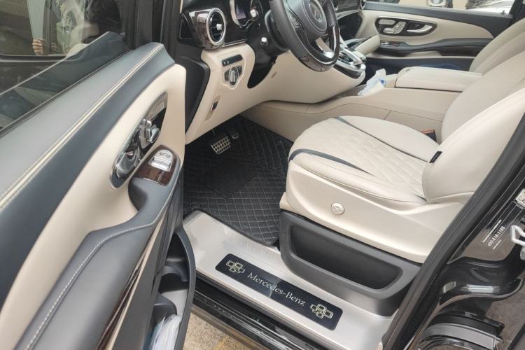 Used Mercedes-Benz V-Class 2018 V 260 L Prestige Extended Version China VI Driver Seat