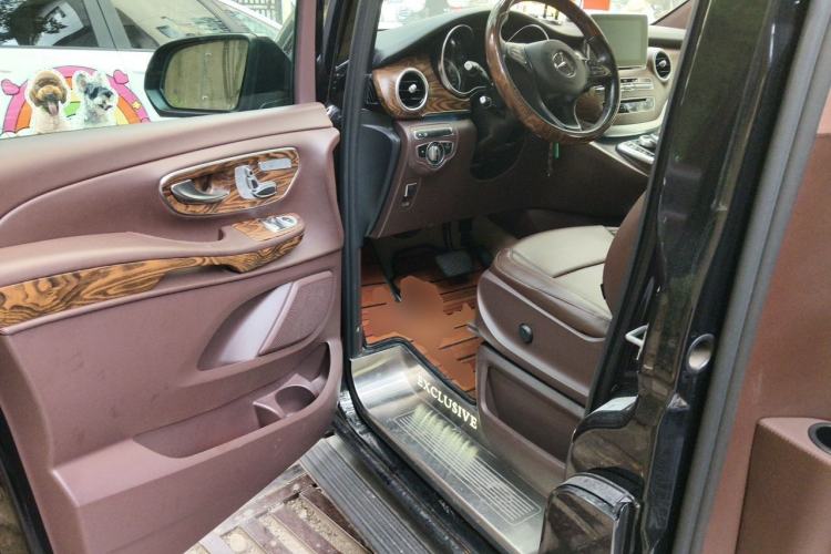 Used Mercedes-Benz V-Class  Driver Seat