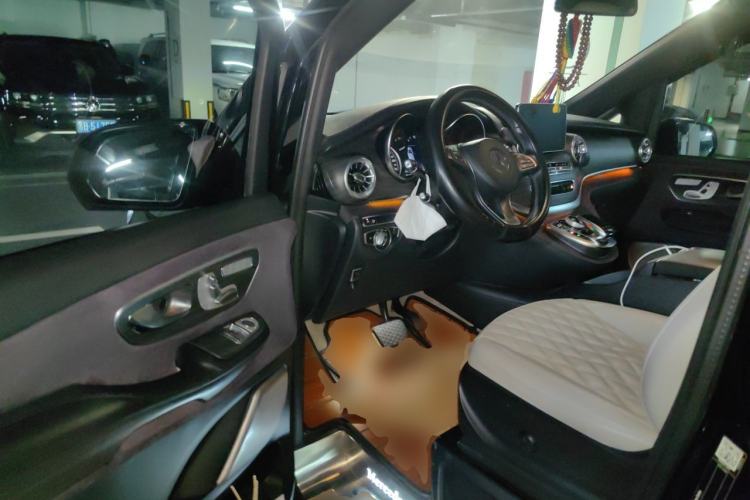 Used Mercedes-Benz V-Class  Driver Seat