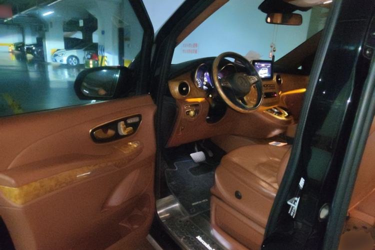 Used Mercedes-Benz V-Class  Driver Seat