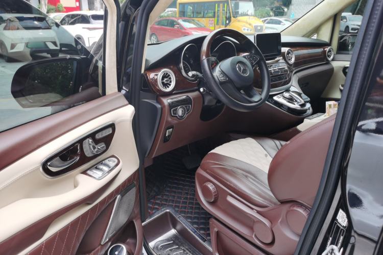 Used Mercedes-Benz V-Class  Driver Seat
