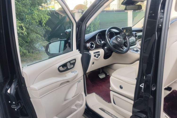 Used Mercedes-Benz V-Class 2018 V 260 L Prestige Extended Version China V Driver Seat