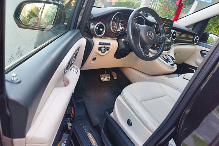 Used Mercedes-Benz V-Class 2018 V 260 L Prestige Extended Version China V Driver Seat