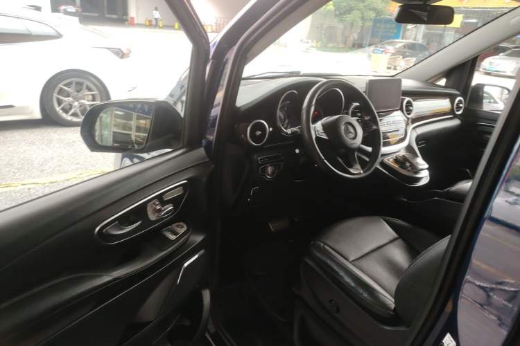 Used Mercedes-Benz V-Class 2018 V 260 Prestige Edition China V Driver Seat