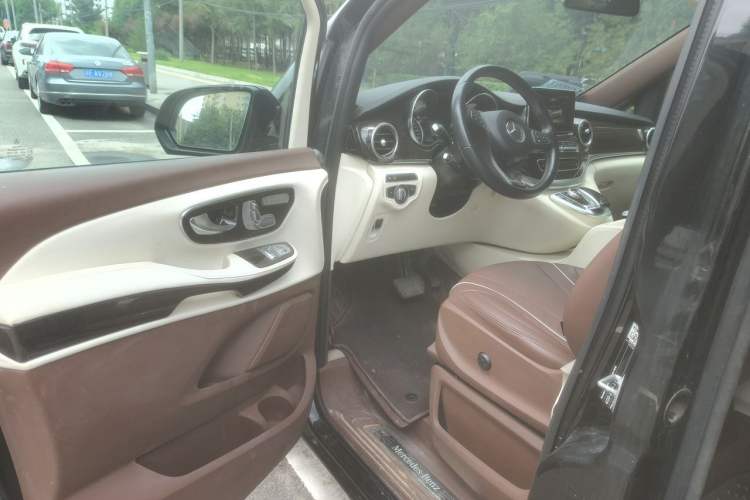 Used Mercedes-Benz V-Class 2018 V 260 L Prestige Extended Version China V Driver Seat