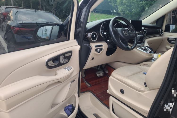 Used Mercedes-Benz V-Class 2018 V 260 Prestige Edition China V Driver Seat