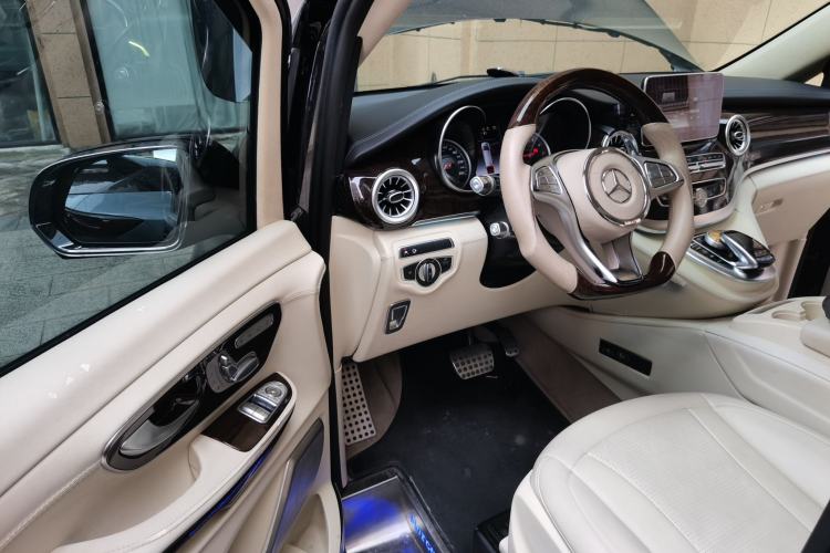Used Mercedes-Benz V-Class 2018 V 260 L Prestige Extended Version China V Driver Seat