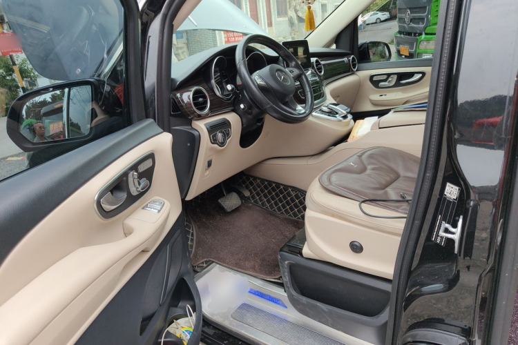 Used Mercedes-Benz V-Class 2018 V 260 Avantgarde Edition China V Driver Seat