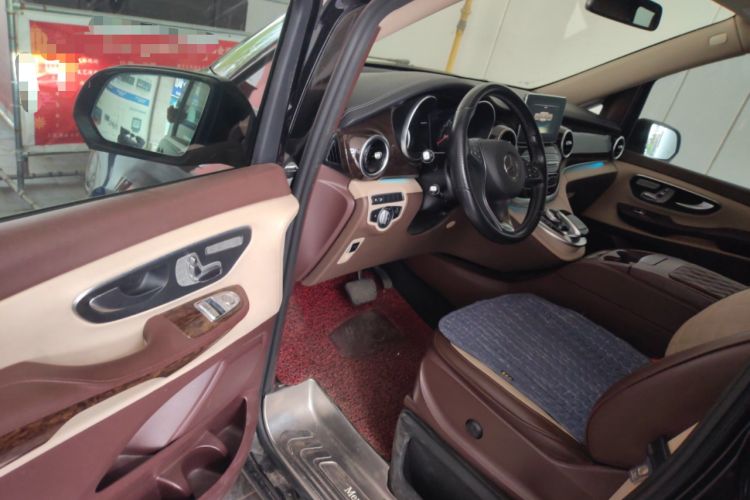 Used Mercedes-Benz V-Class  Driver Seat