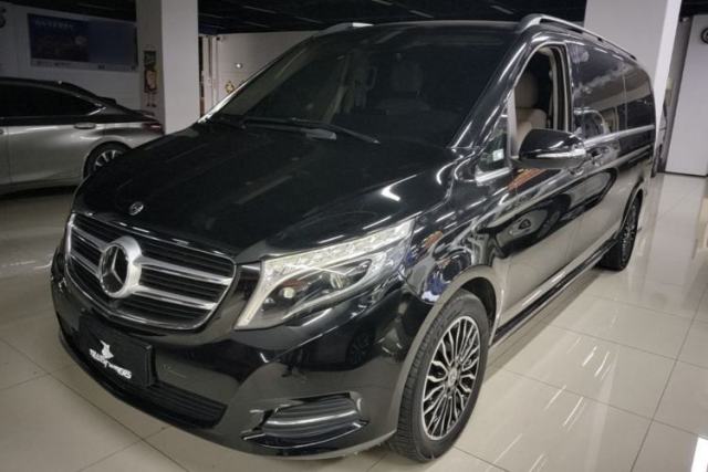 Mercedes-Benz V-Class 2018 V 260 L Prestige Extended Version China VI usado