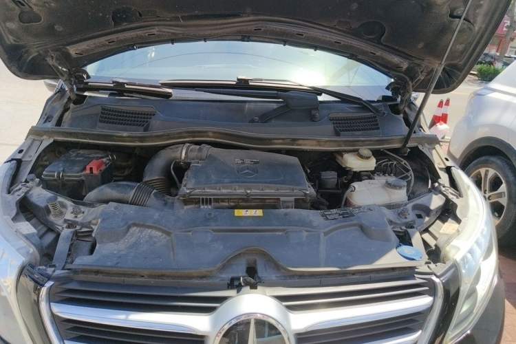 Used Mercedes-Benz V-Class 2018 V 260 L Prestige Extended Version China V Engine Bay