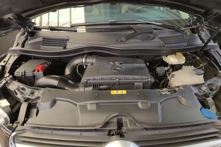 Used Mercedes-Benz V-Class 2018 V 260 Prestige Edition China VI Engine Bay