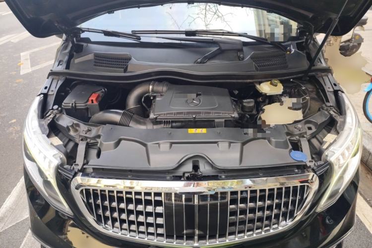 Used Mercedes-Benz V-Class 2018 V 260 L Prestige Extended Version China VI Engine Bay