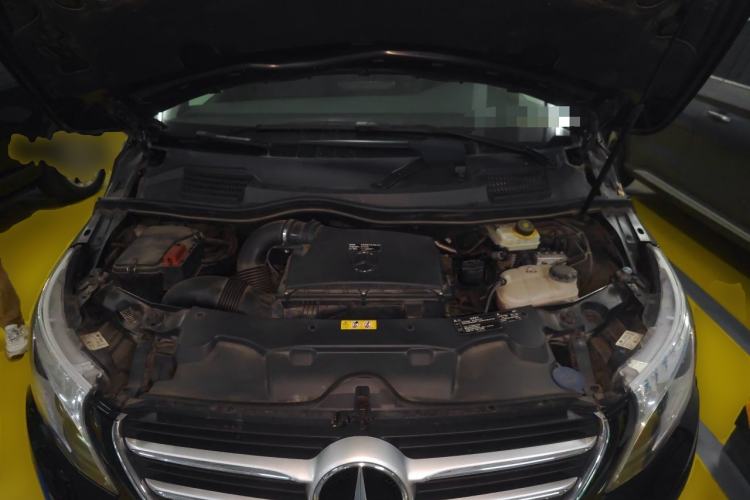 Used Mercedes-Benz V-Class 2018 V 260 Avantgarde Edition China V Engine Bay