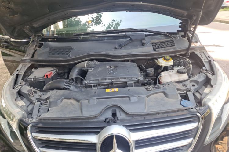 Used Mercedes-Benz V-Class 2018 V 260 Avantgarde Edition China V Engine Bay