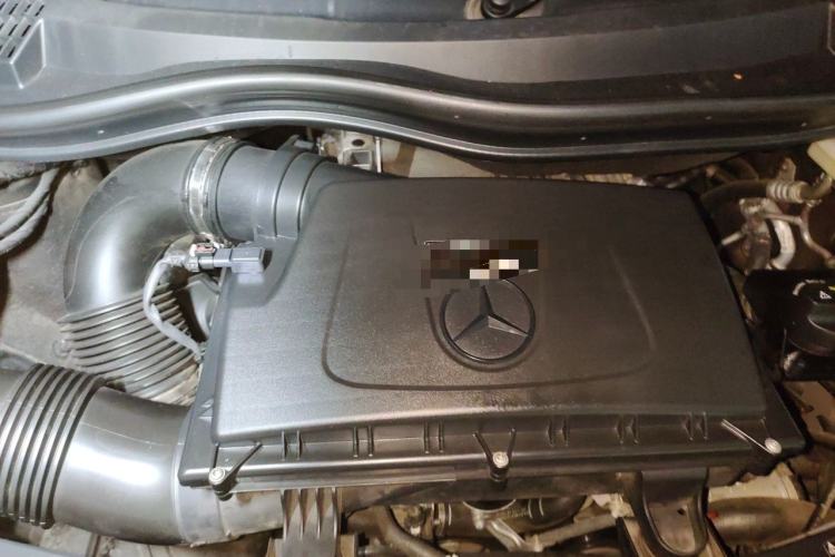 Used Mercedes-Benz V-Class 2018 V 260 L Prestige Extended Version China VI Engine Bay