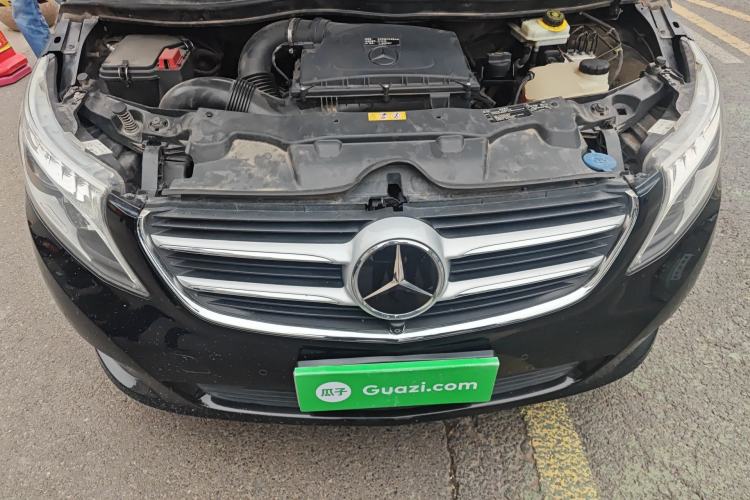 Used Mercedes-Benz V-Class 2018 V 260 L Prestige Extended Version China VI Engine Bay