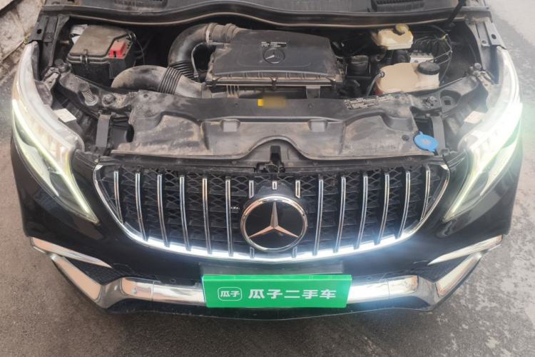 Used Mercedes-Benz V-Class 2018 V 260 L Prestige Extended Version China VI Engine Bay