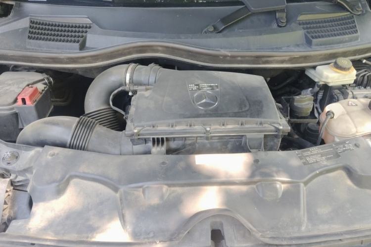 Used Mercedes-Benz V-Class 2018 V 260 L Prestige Extended Version China VI Engine Bay
