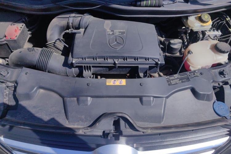 Used Mercedes-Benz V-Class 2018 V 260 L Prestige Extended Version China VI Engine Bay