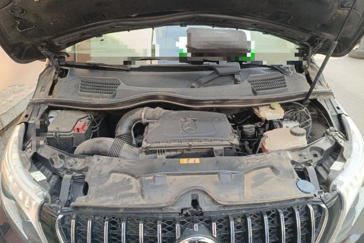 Used Mercedes-Benz V-Class 2018 V 260 L Prestige Extended Version China VI Engine Bay