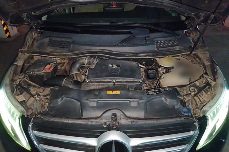 Used Mercedes-Benz V-Class 2018 V 260 Prestige Edition China V Engine Bay