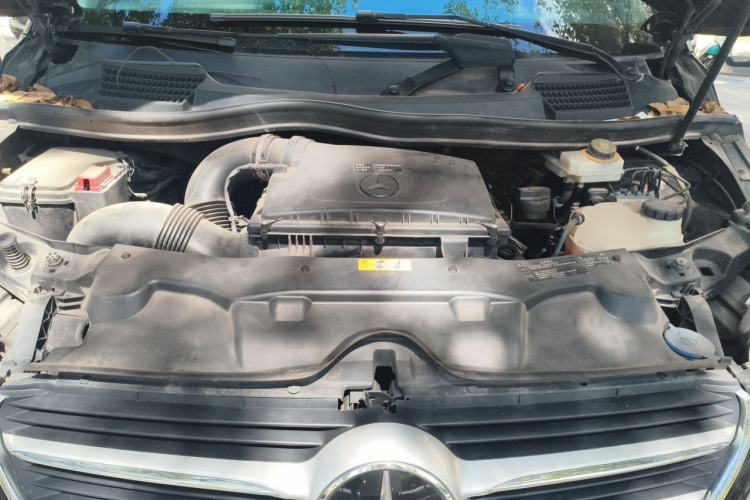 Used Mercedes-Benz V-Class 2018 V 260 Prestige Edition China VI Engine Bay