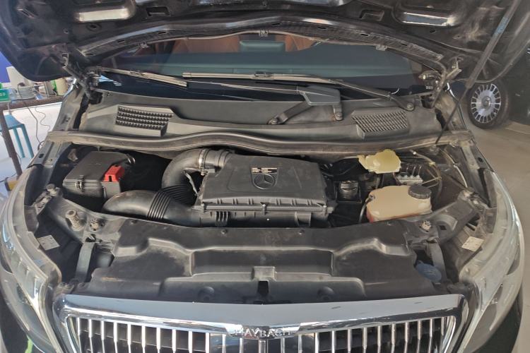 Used Mercedes-Benz V-Class 2018 V 260 L Prestige Extended Version China VI Engine Bay