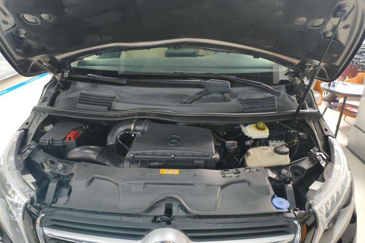 Used Mercedes-Benz V-Class 2018 V 260 L Prestige Extended Version China V Engine Bay