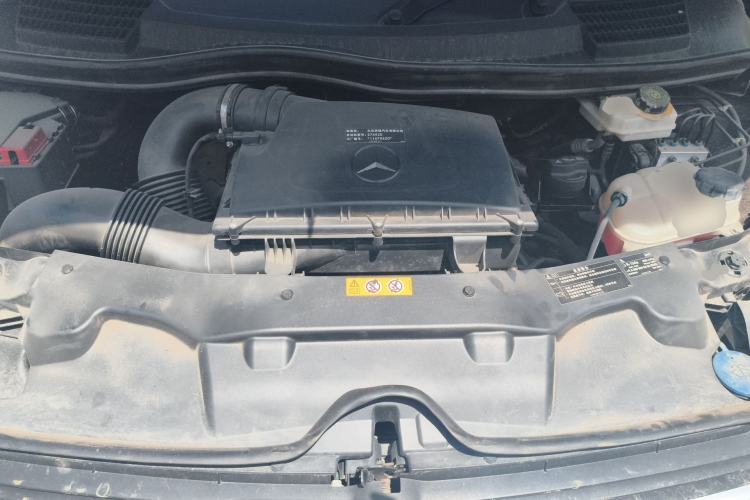 Used Mercedes-Benz V-Class 2018 V 260 Avantgarde Edition China VI Engine Bay