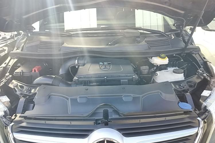 Used Mercedes-Benz V-Class 2018 V 260 L Prestige Extended Version China VI Engine Bay