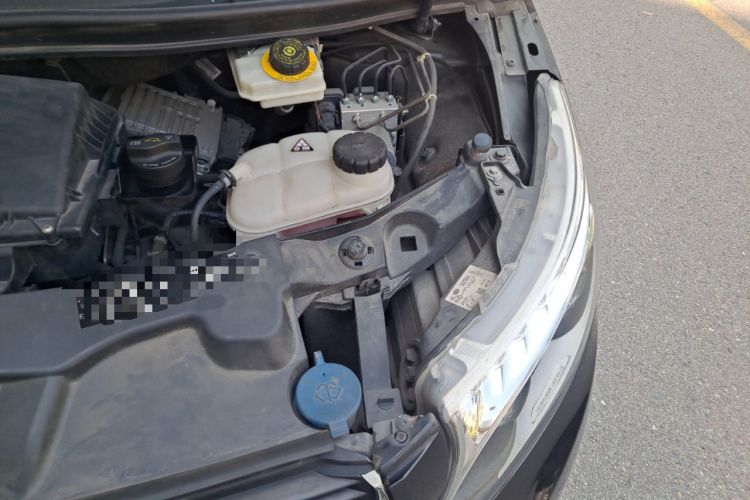 Used Mercedes-Benz V-Class 2018 V 260 Avantgarde Edition China V Engine Bay Left