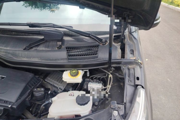 Used Mercedes-Benz V-Class 2018 V 260 Avantgarde Edition China VI Engine Bay Left