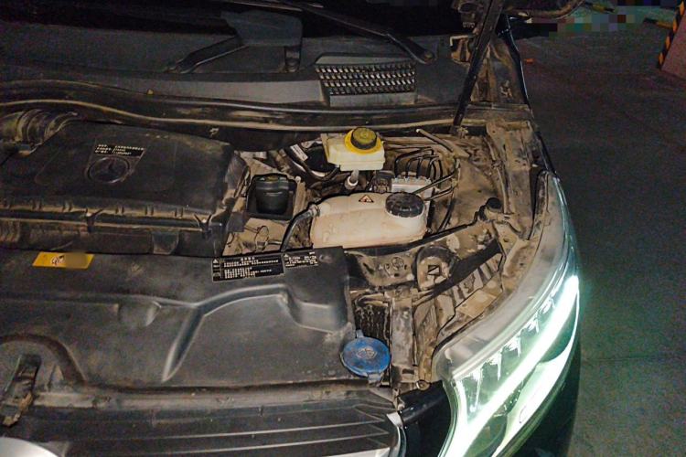 Used Mercedes-Benz V-Class 2018 V 260 Prestige Edition China V Engine Bay Left
