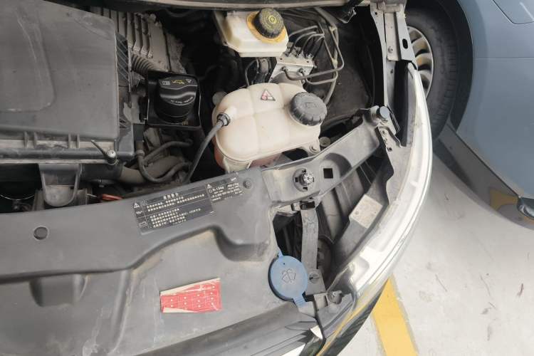 Used Mercedes-Benz V-Class 2018 V 260 Prestige Edition China VI Engine Bay Left