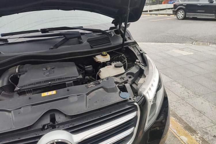 Used Mercedes-Benz V-Class 2018 V 260 Prestige Edition China VI Engine Bay Left