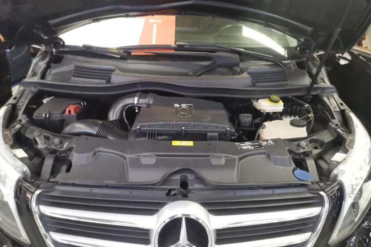 Used Mercedes-Benz V-Class 2018 V 260 Avantgarde Edition China V Engine Bay